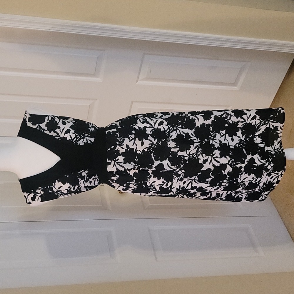 ☆ George ☆ Black & White Floral Fit & Flare Dress 14